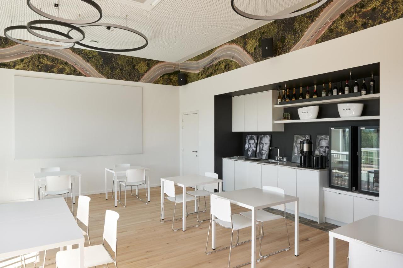 Cafe Coureur 3*